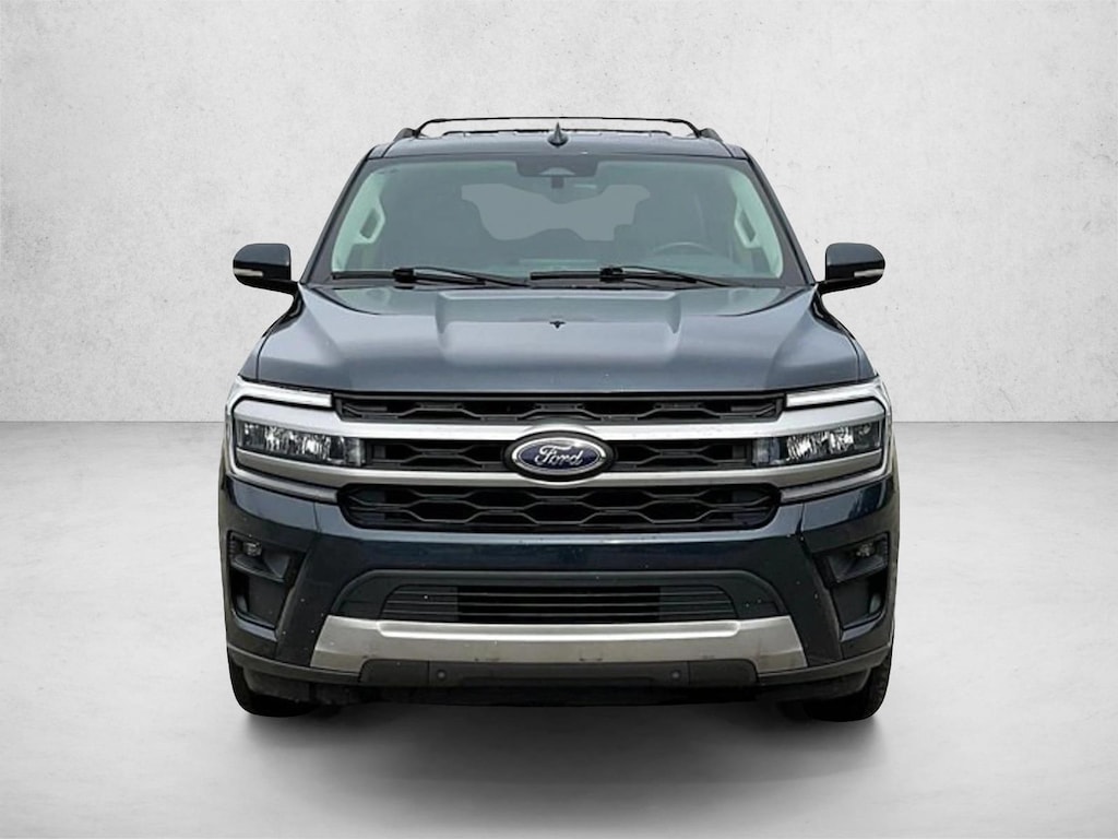 Used 2024 Ford Expedition XLT SUV