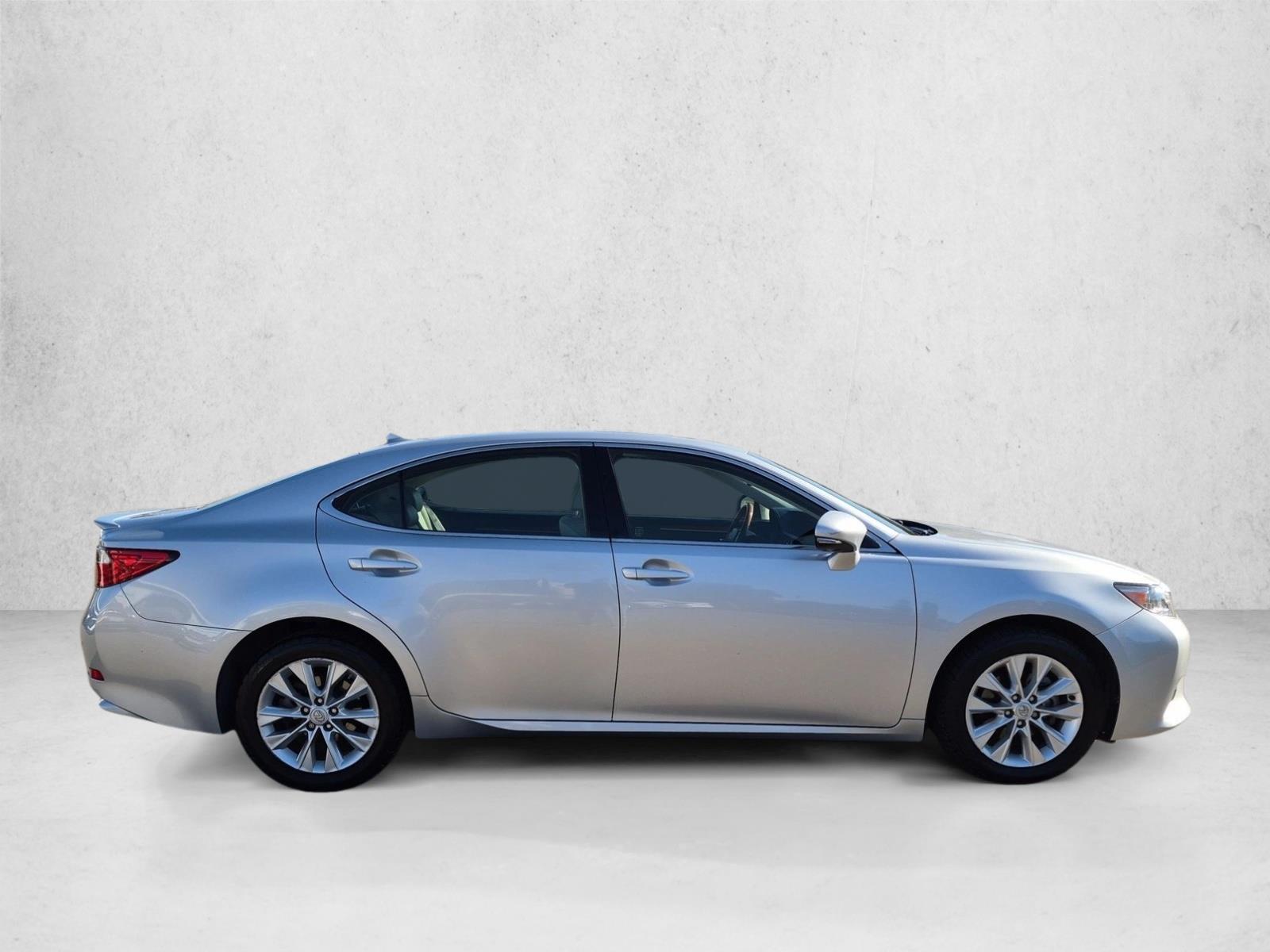 Used 2014 Lexus ES 300h Sedan