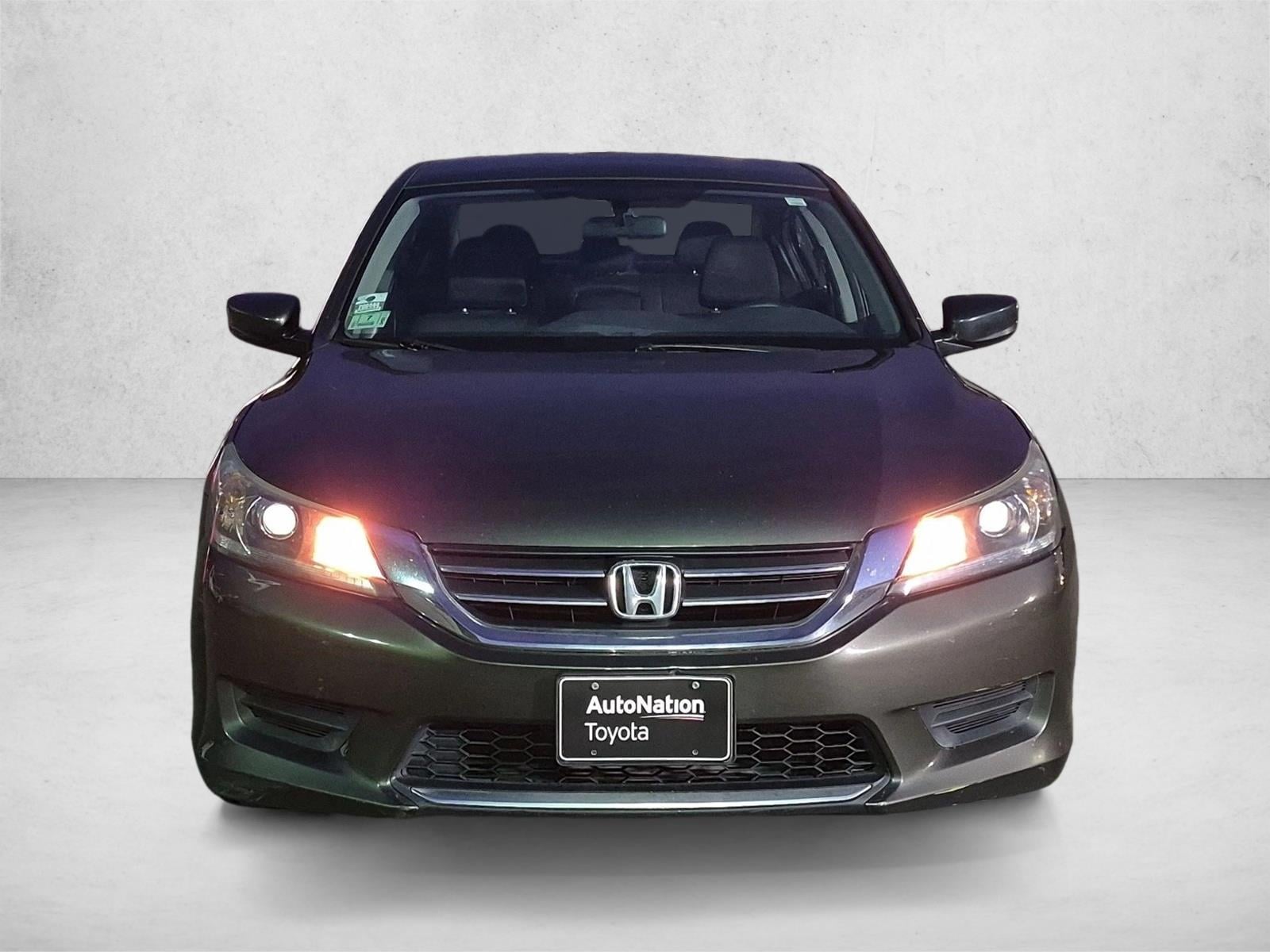 Used 2014 Honda Accord LX with VIN 1HGCR2F32EA131269 for sale in Hayward, CA