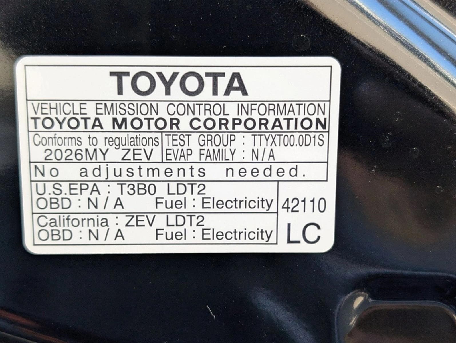 2026 Toyota C-HR SE - Photo 16