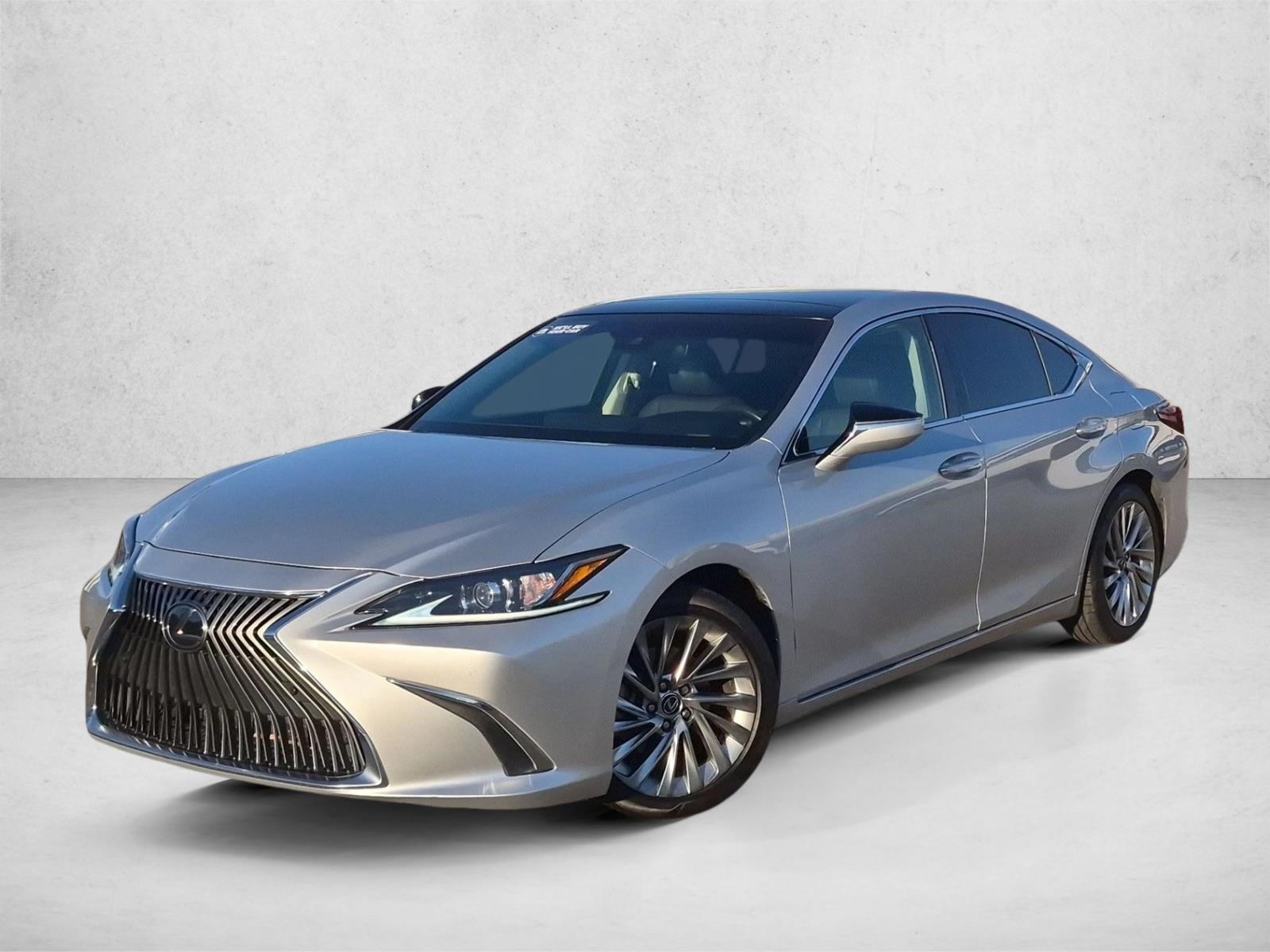 2019 Lexus ES
