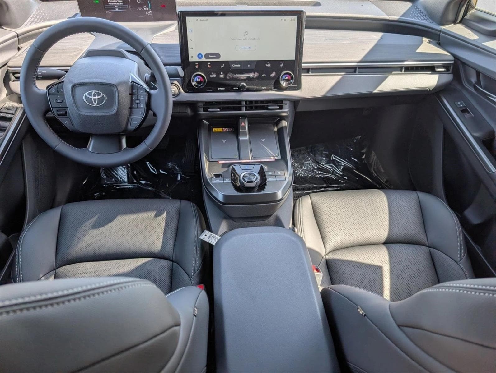 2026 Toyota C-HR SE - Photo 13