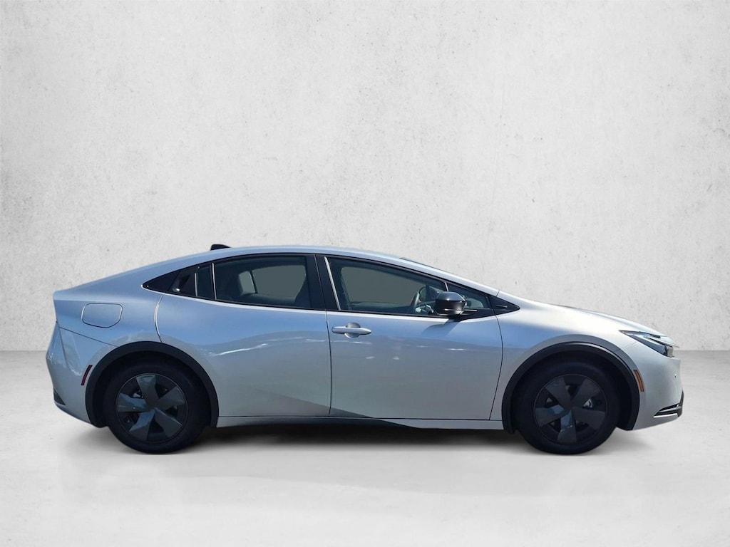 Used 2026 Toyota Prius Plug-In Hybrid SE Hatchback