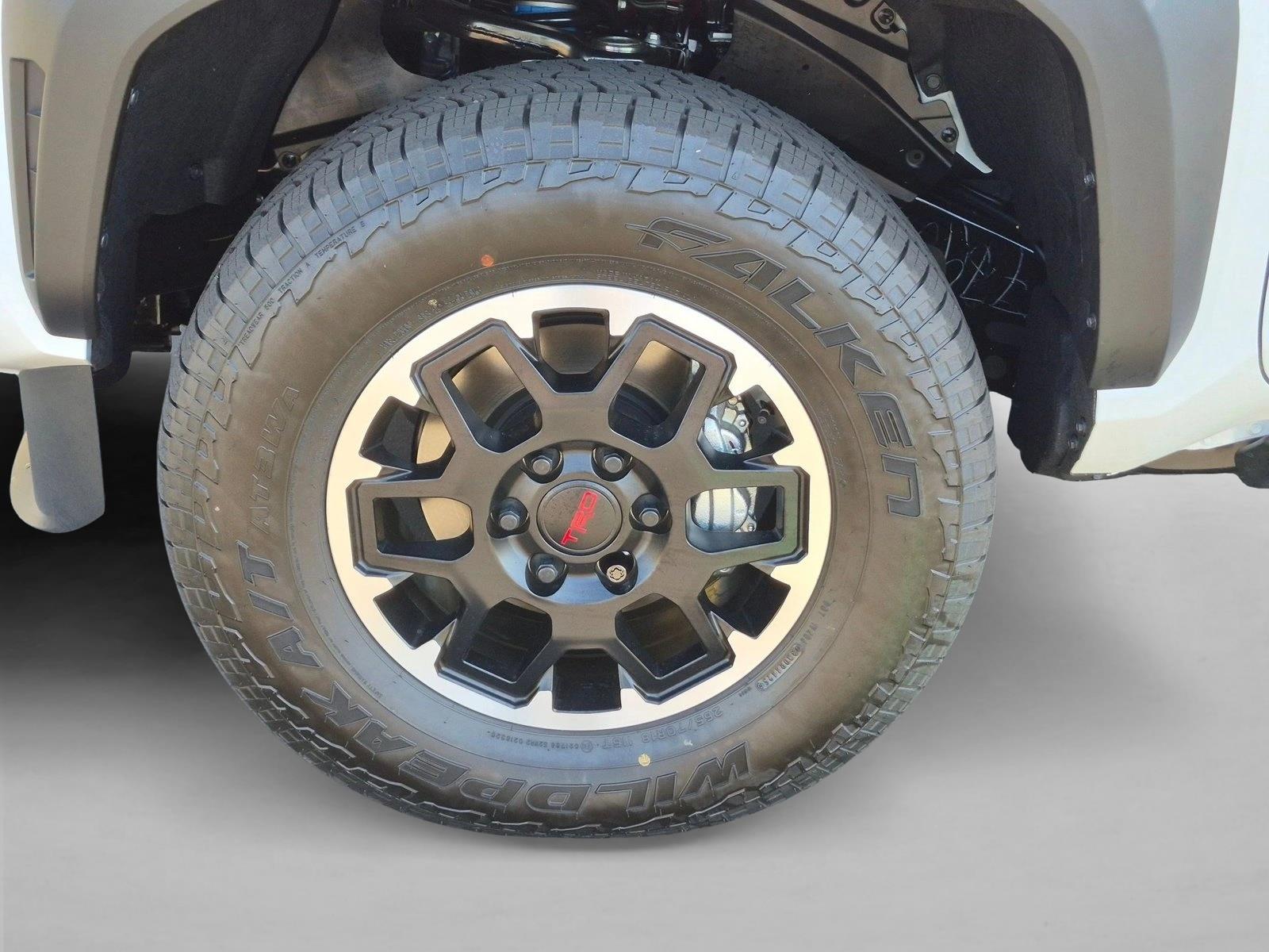 2026 Toyota Tacoma TRD Off Road - Photo 10