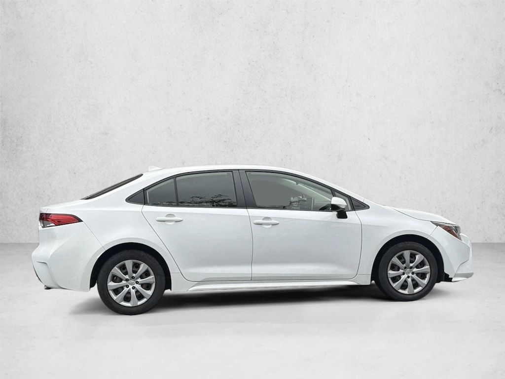 Used 2020 Toyota Corolla LE Sedan