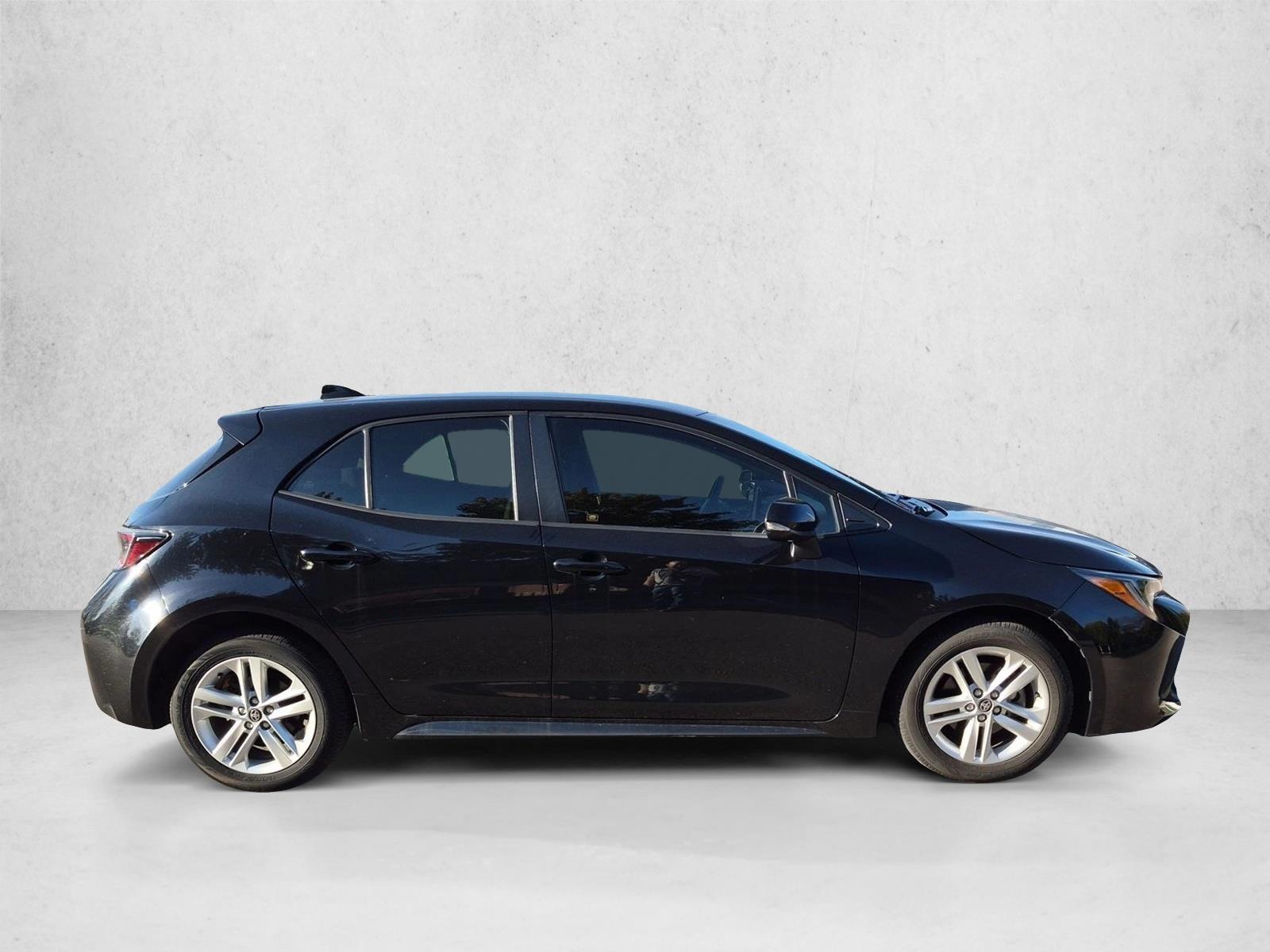 Used 2021 Toyota Corolla Hatchback SE Hatchback