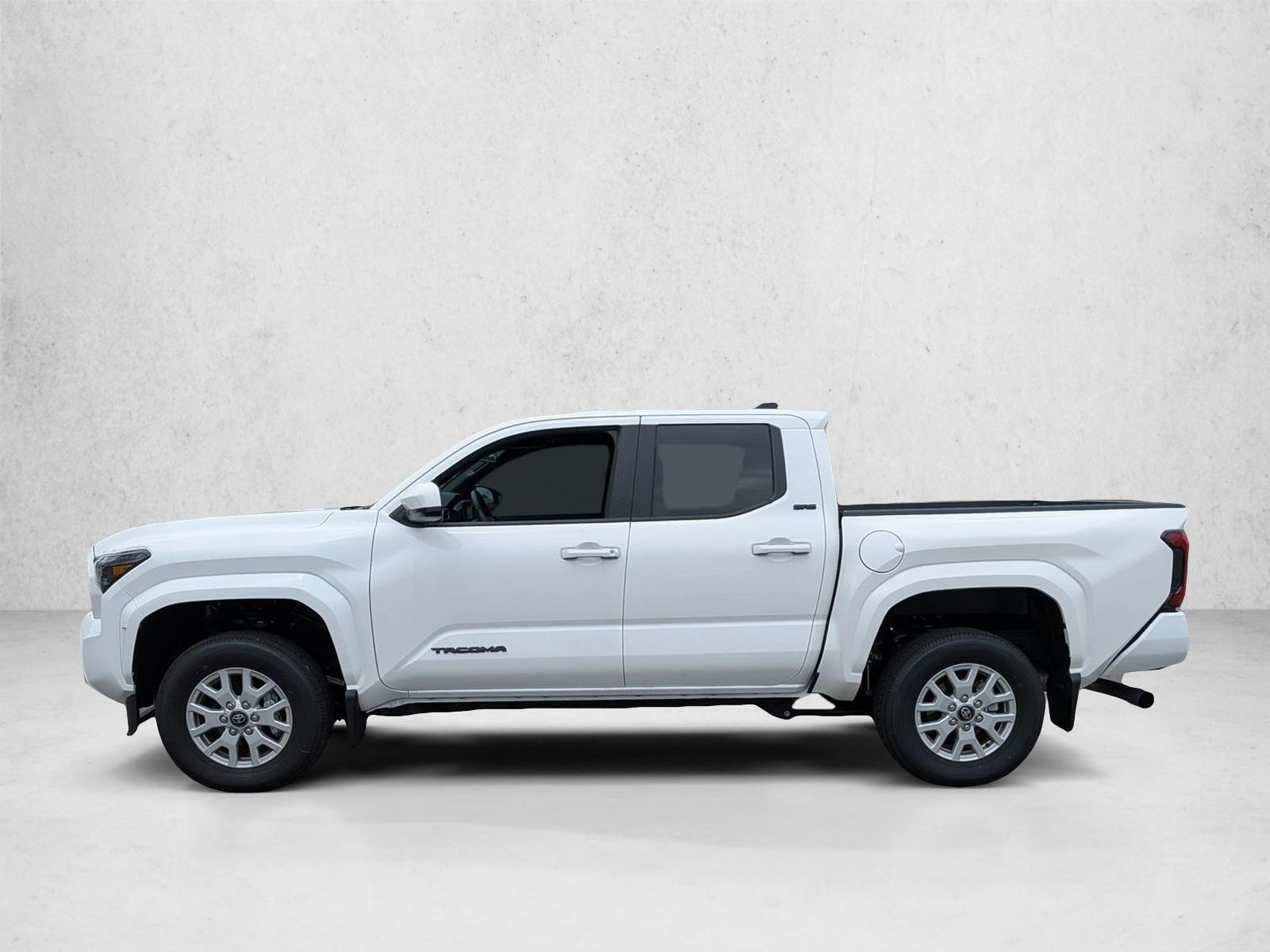 2026 Toyota Tacoma SR5 - Photo 9