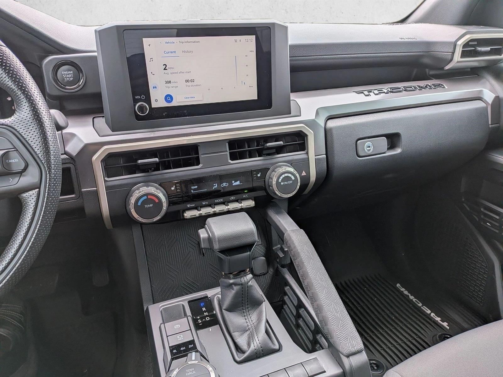 2026 Toyota Tacoma SR5 - Photo 12