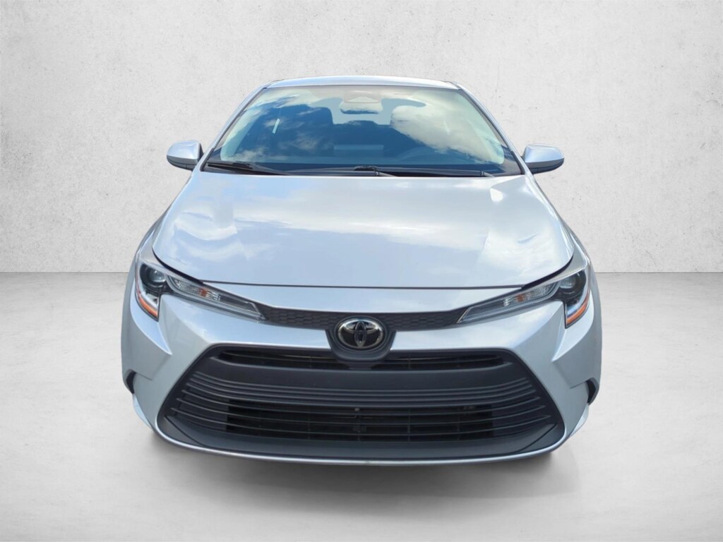 Certified 2025 Toyota Corolla LE Sedan