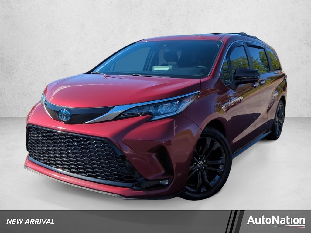 Certified 2024 Toyota Sienna XSE 7 Passenger Van Passenger Van