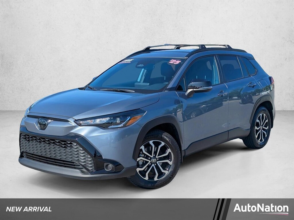 Used 2025 Toyota Corolla Cross Hybrid SE SUV