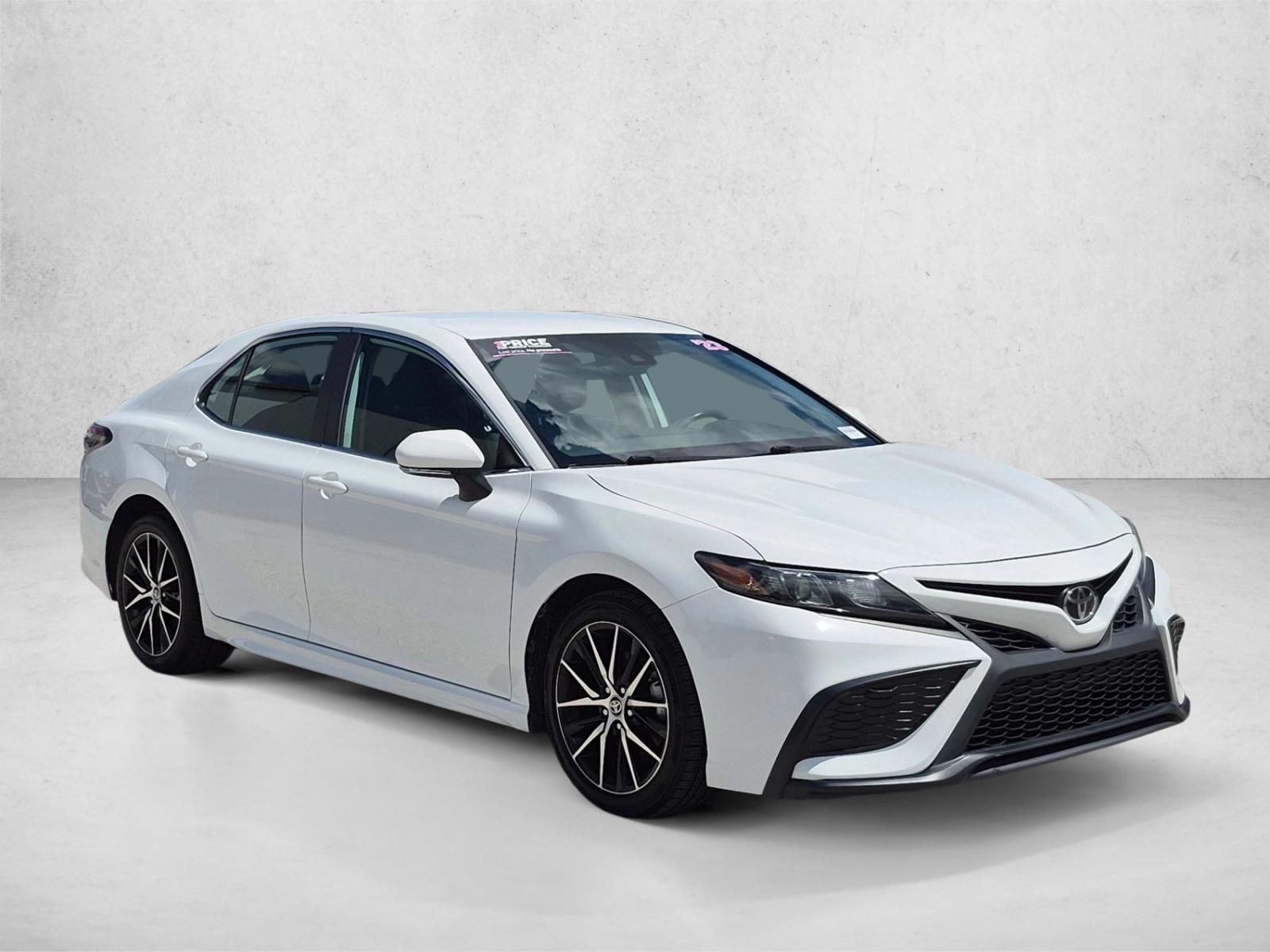 Used 2023 Toyota Camry SE Sedan