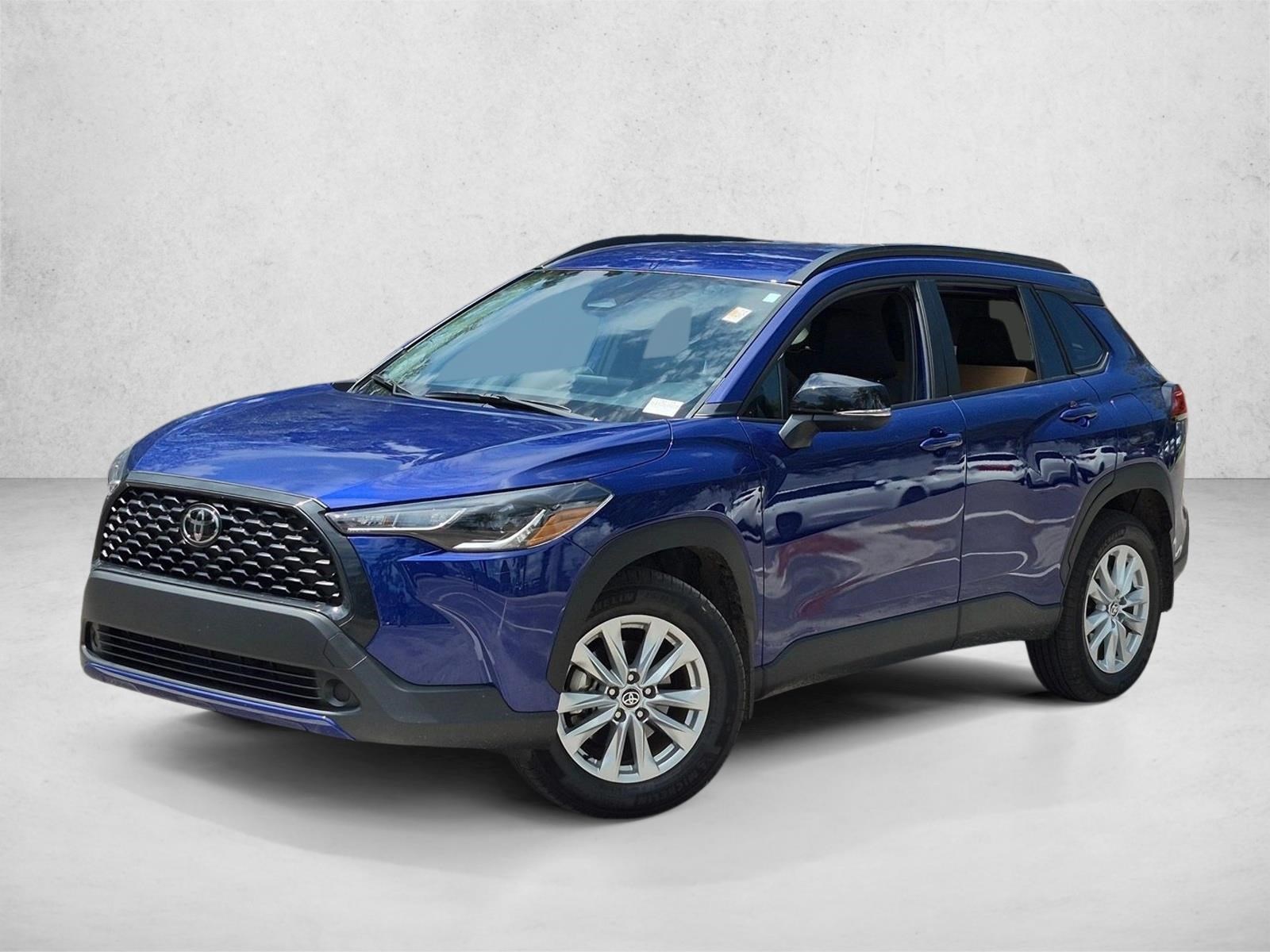 Used 2025 Toyota Corolla Cross LE SUV