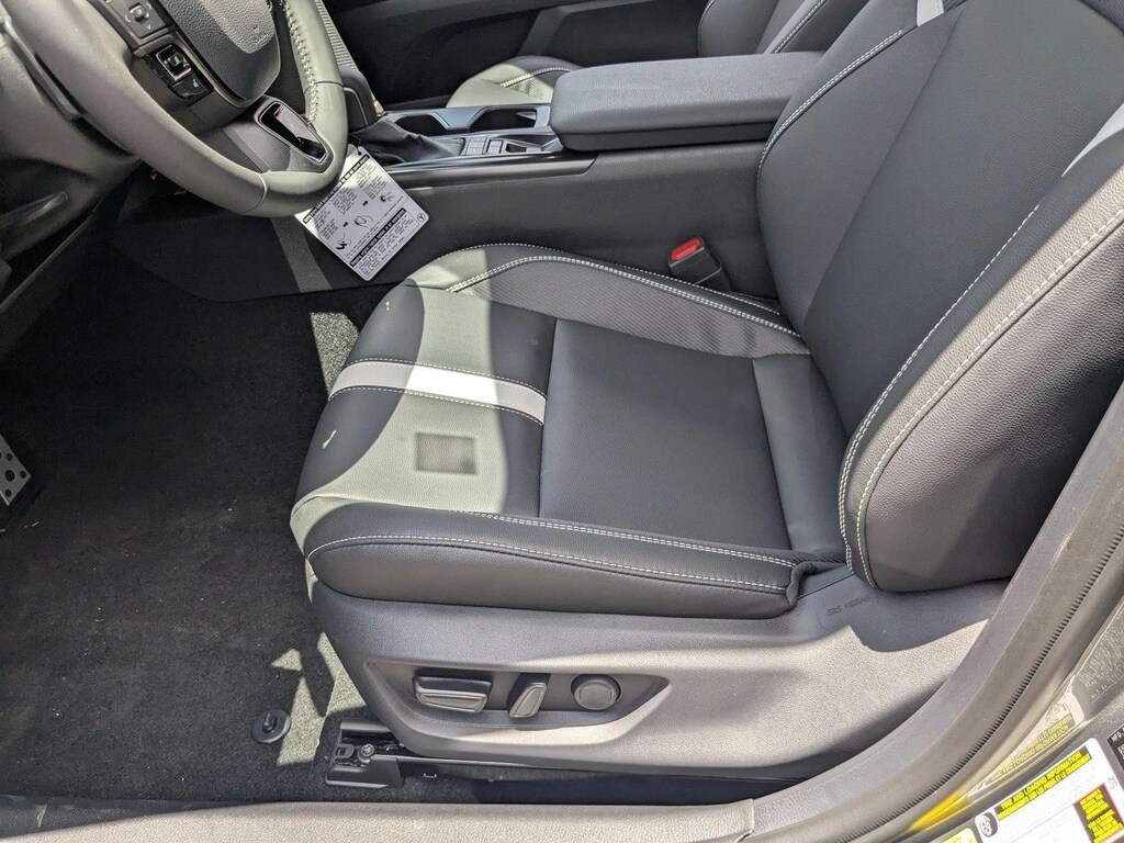 Used 2025 Toyota Camry SE Sedan