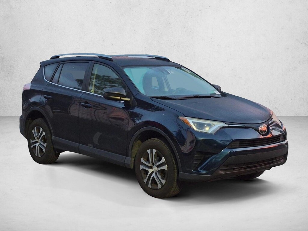 Used 2018 Toyota RAV4 LE SUV