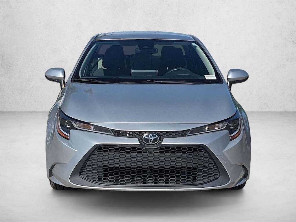 Used 2021 Toyota Corolla LE Sedan