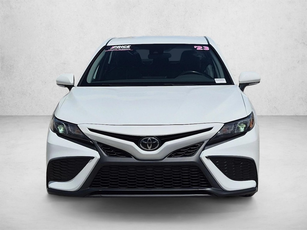 Used 2023 Toyota Camry SE Sedan