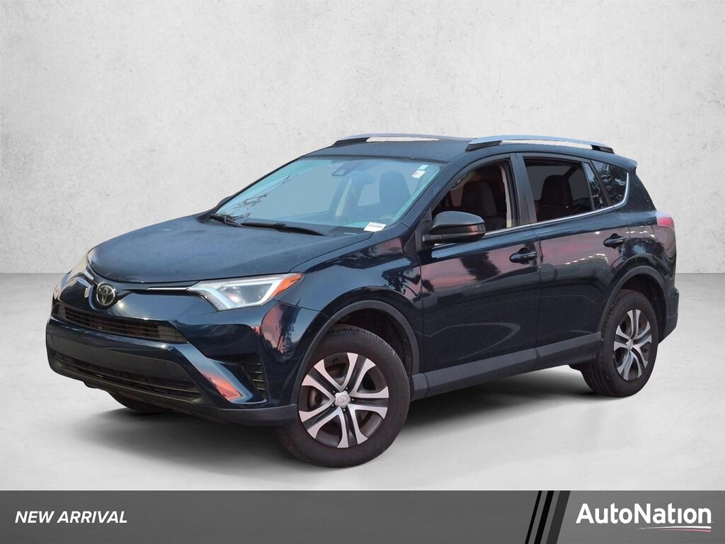 Used 2018 Toyota RAV4 LE SUV
