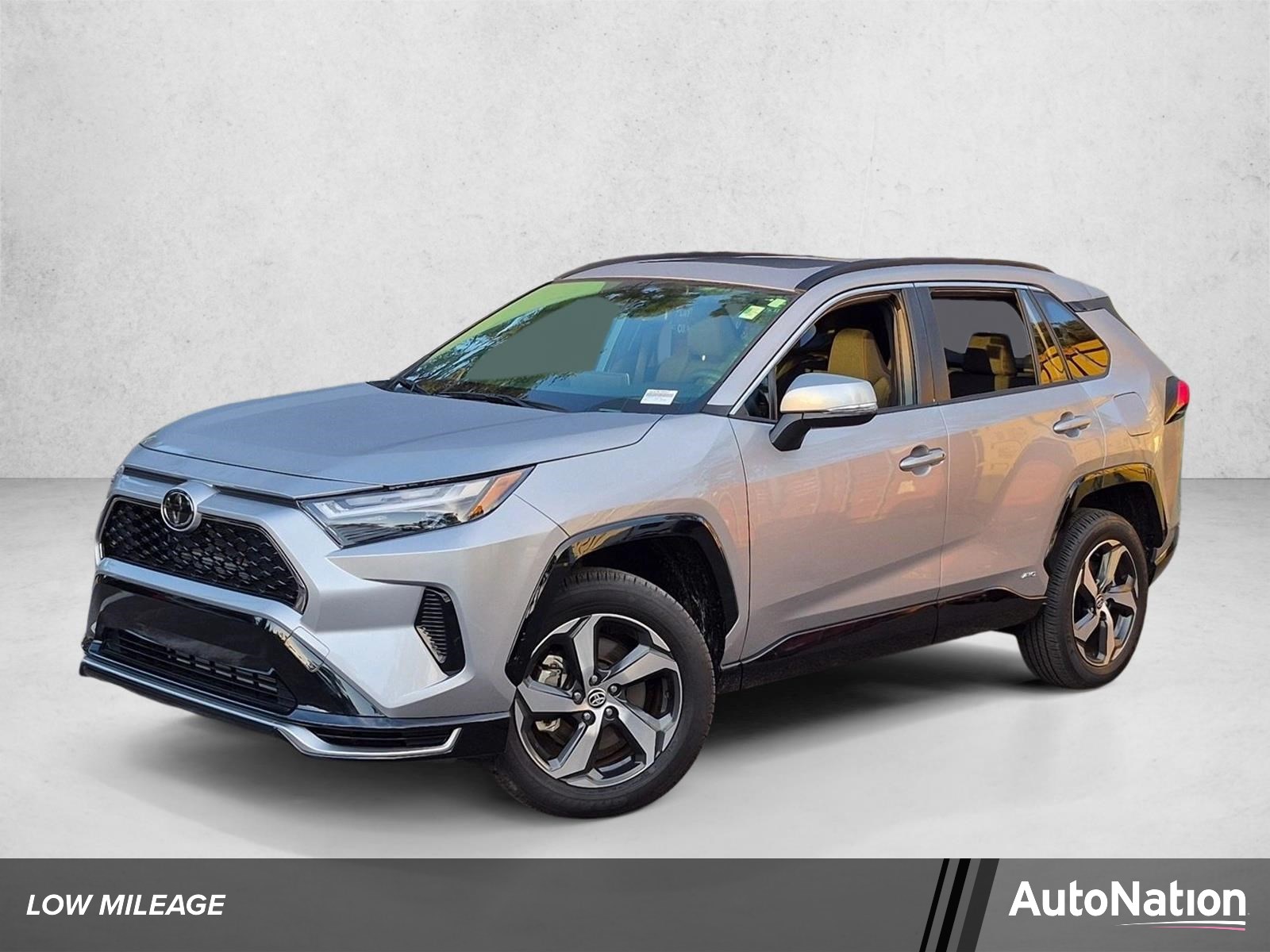  Toyota RAV4 Plug-in Hybrid