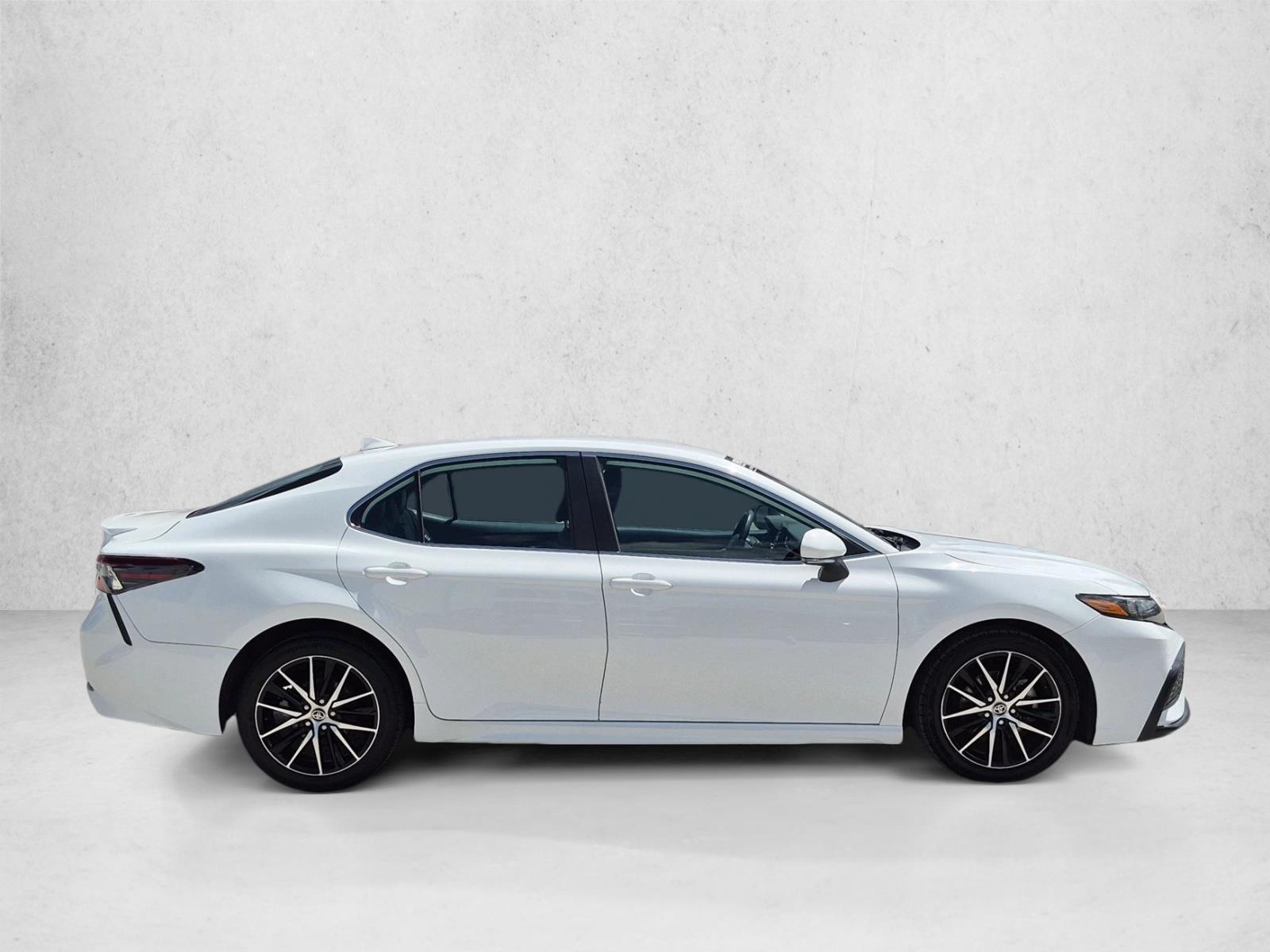 Used 2023 Toyota Camry SE Sedan