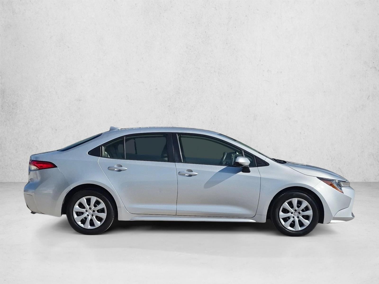 Used 2021 Toyota Corolla LE Sedan