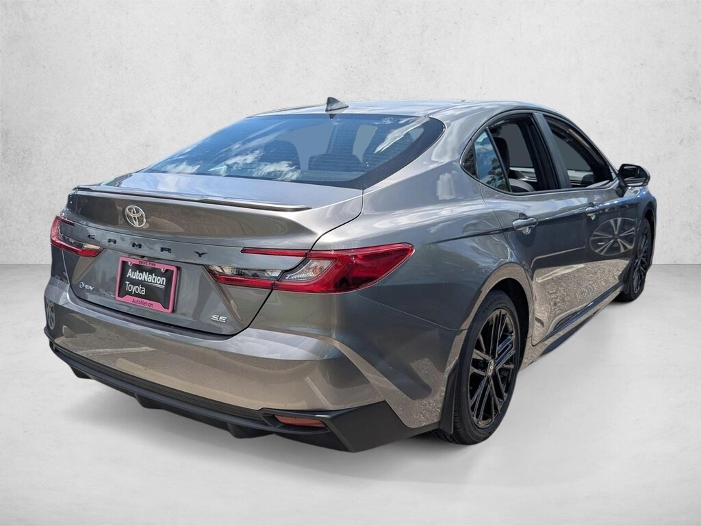 Used 2025 Toyota Camry SE Sedan