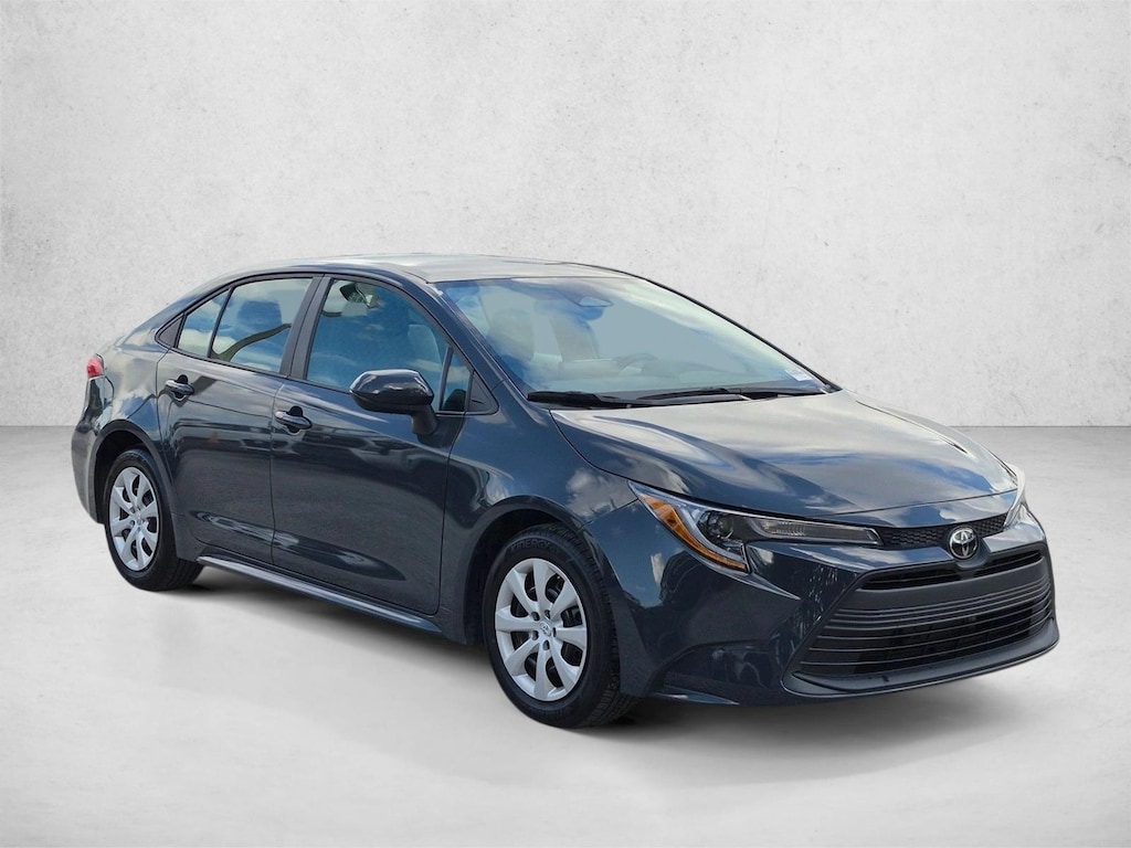 Used 2025 Toyota Corolla LE Sedan