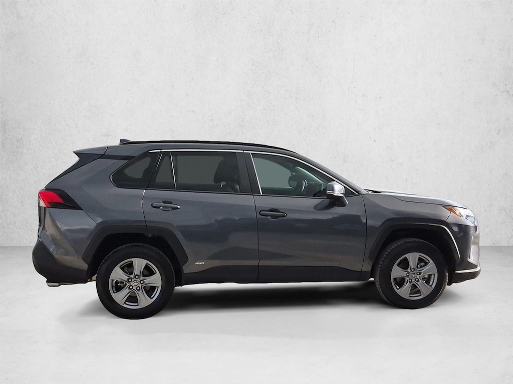 Used 2022 Toyota RAV4 Hybrid XLE SUV