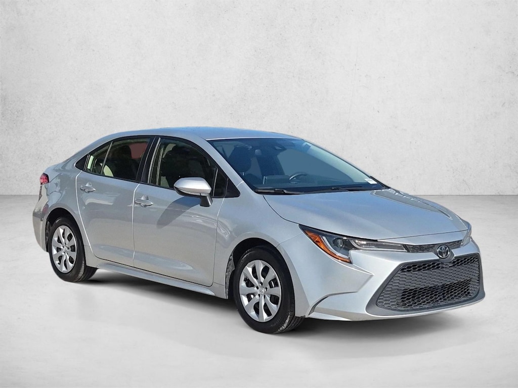 Used 2021 Toyota Corolla LE Sedan