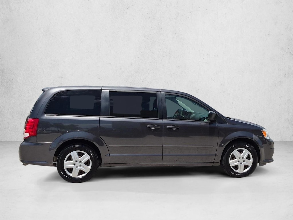 Used 2017 Dodge Grand Caravan SE Van