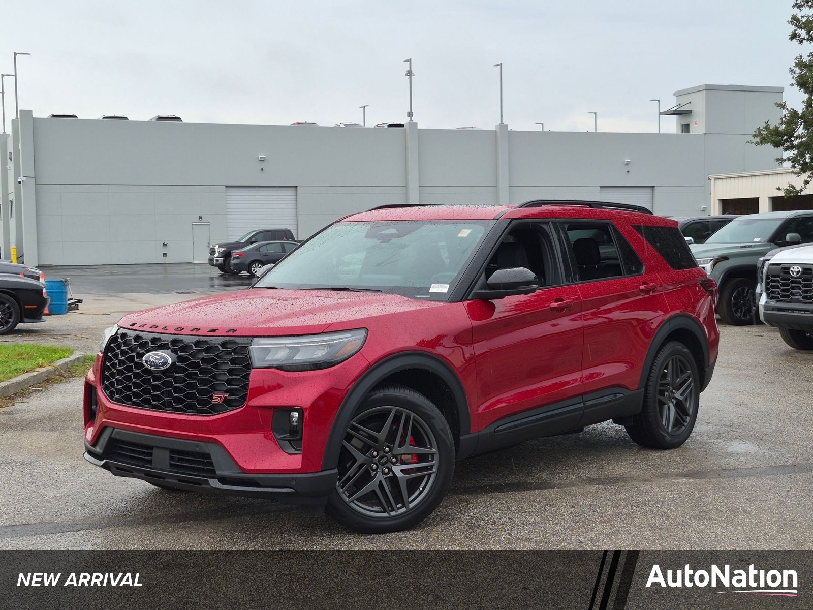 Used 2025 Ford Explorer ST SUV