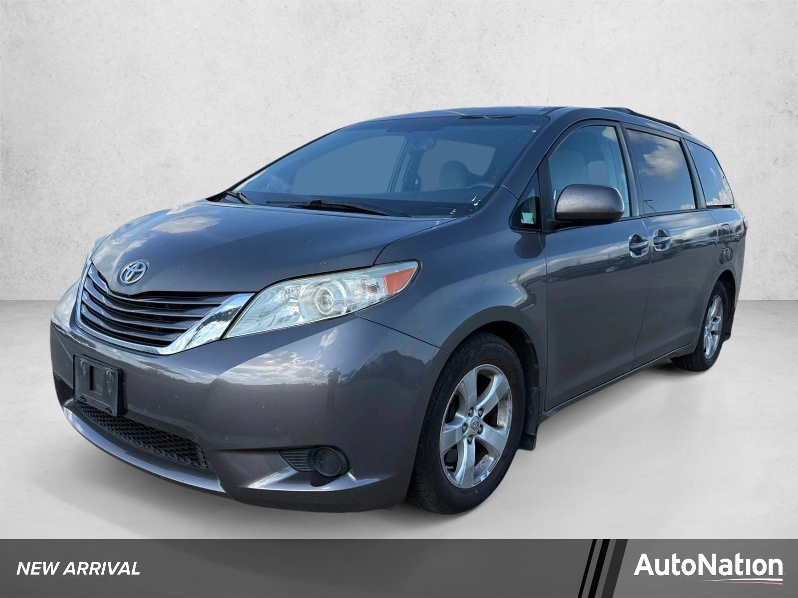2015 Toyota Sienna LE