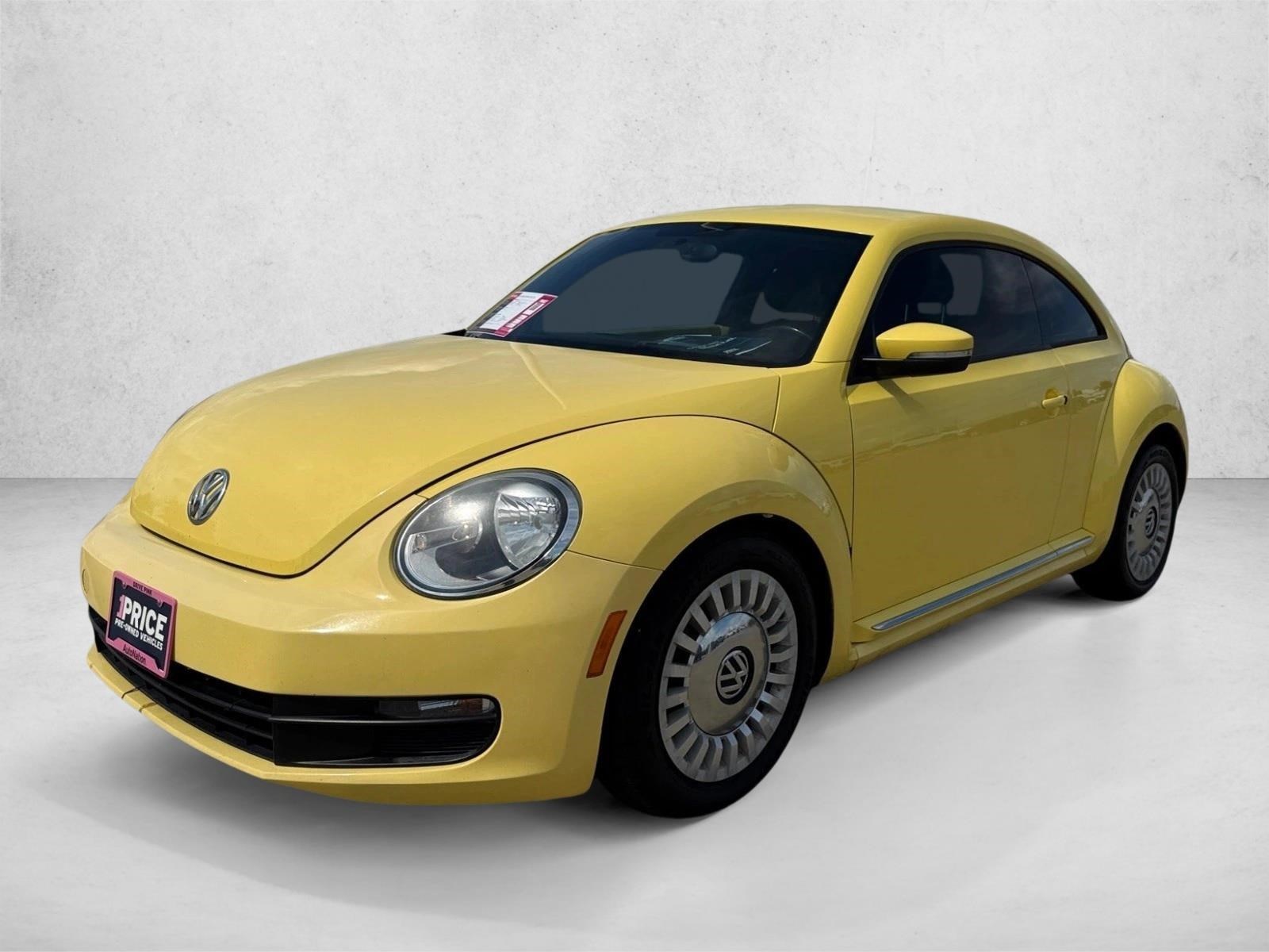 Used 2014 Volkswagen Beetle 2.5L Hatchback