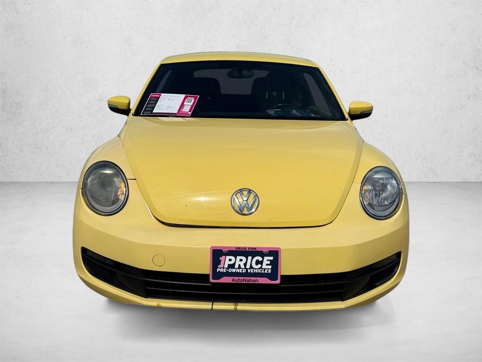 Used 2014 Volkswagen Beetle 2.5L Hatchback