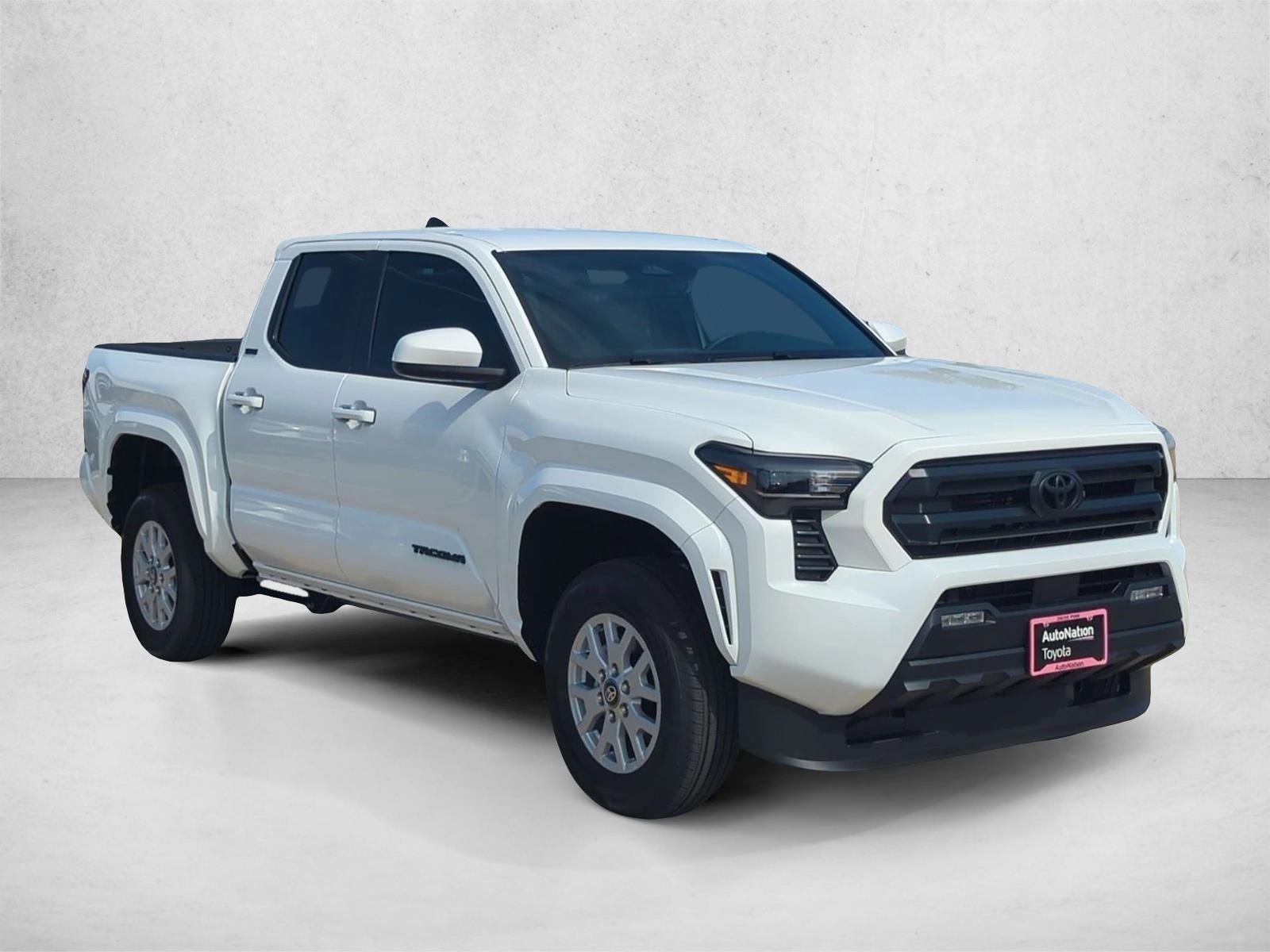 2026 Toyota Tacoma SR5 - Photo 7