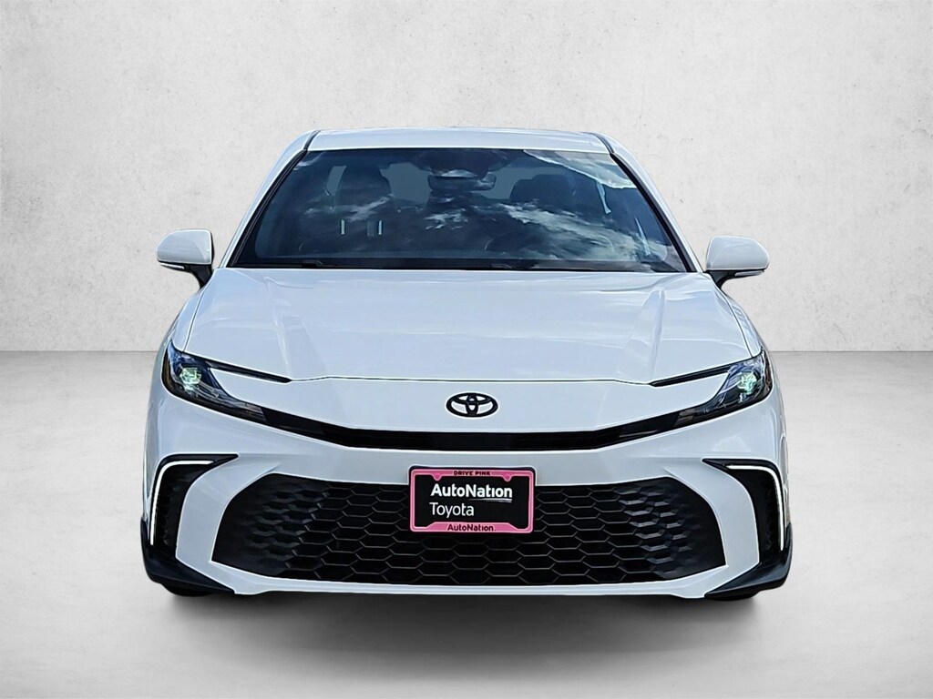 Used 2026 Toyota Camry SE Sedan