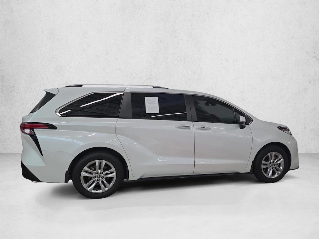 Used 2023 Toyota Sienna Limited 7 Passenger Van Passenger Van