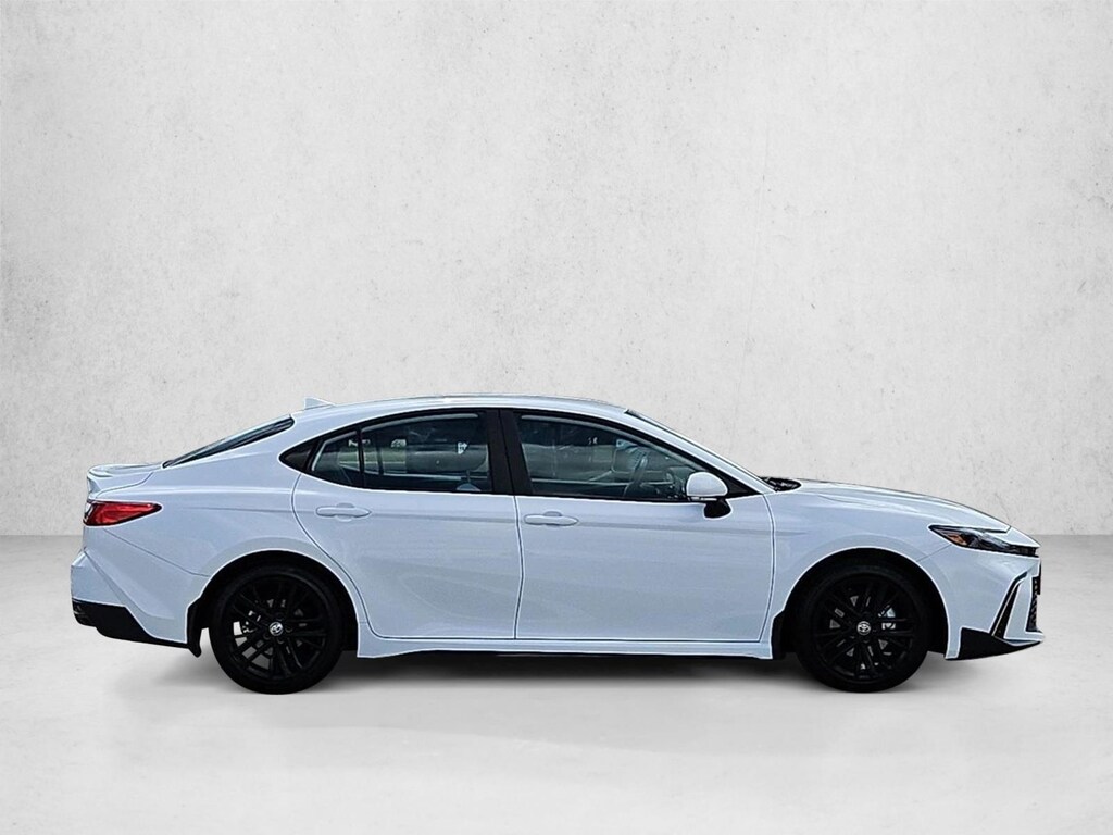Used 2026 Toyota Camry SE Sedan