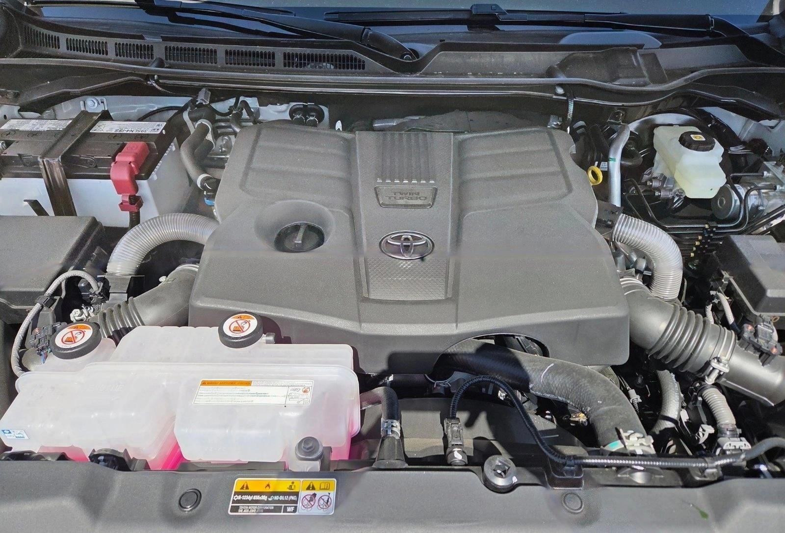 2026 Toyota Tundra 1794 Edition - Photo 16