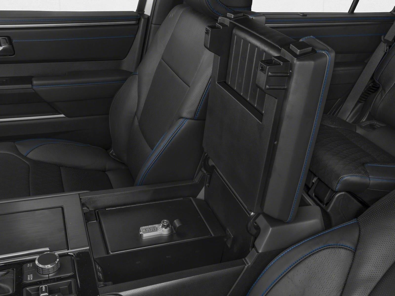 2026 Toyota Sequoia Platinum PLT HYBRID, photo 10