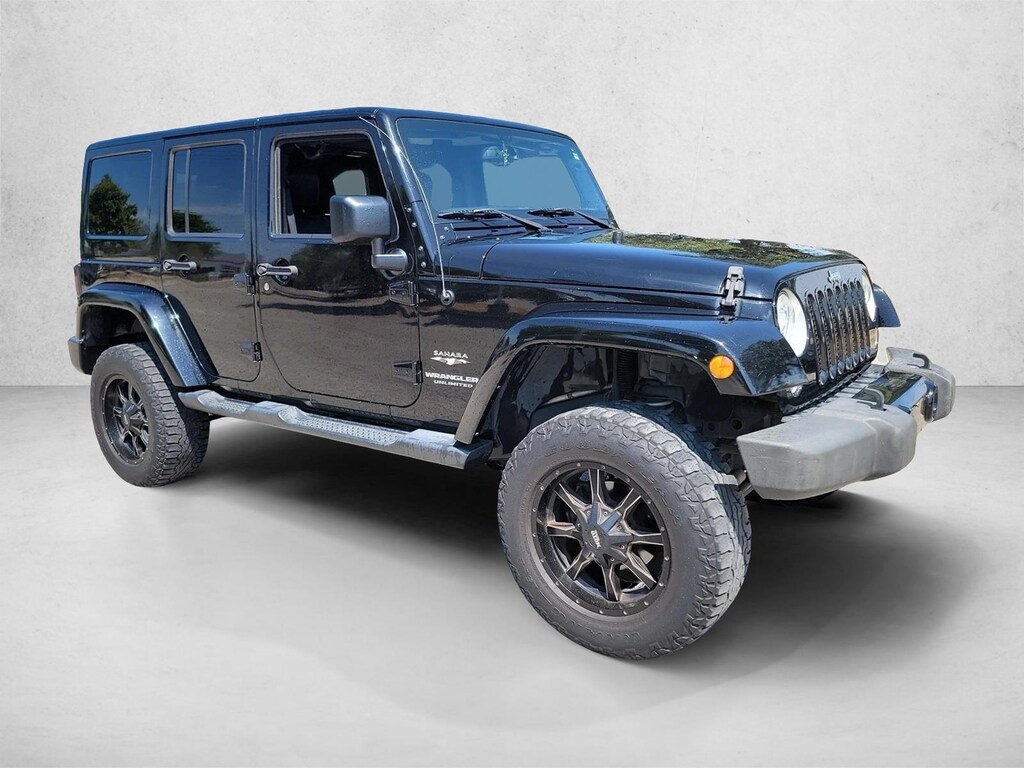 Used 2017 Jeep Wrangler JK Unlimited Sahara 4x4 SUV