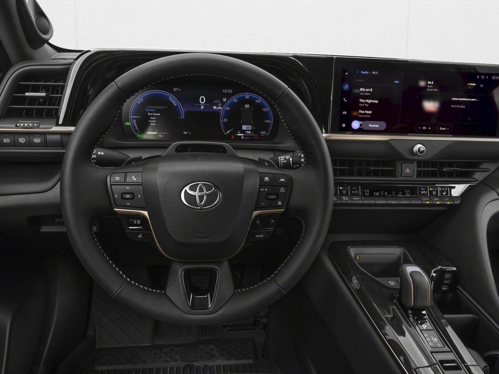 2026 Toyota Crown Signia Limited LIMITED, photo 4