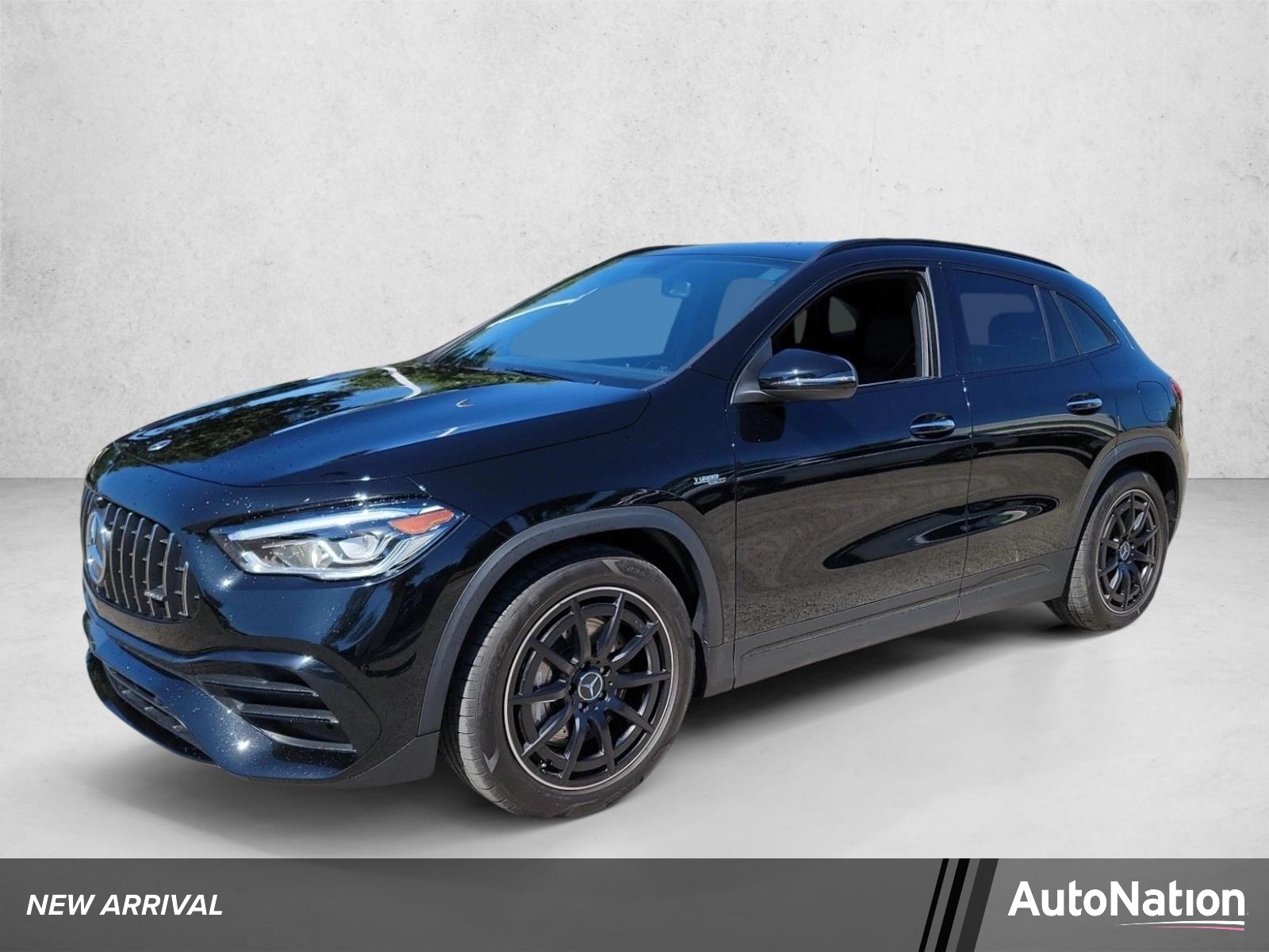  Mercedes-Benz AMG GLA 45