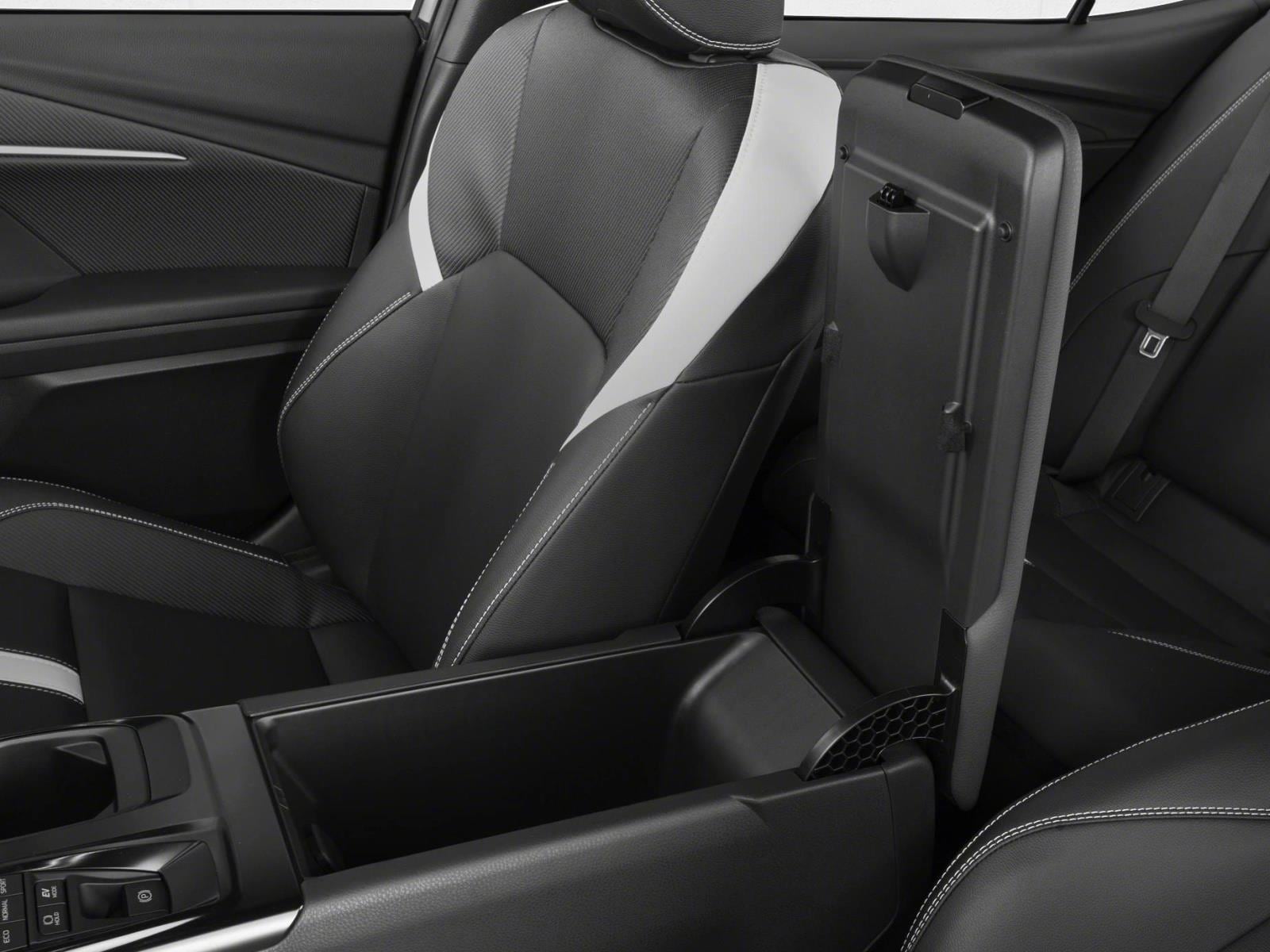 2026 Toyota Camry SE SE, photo 10