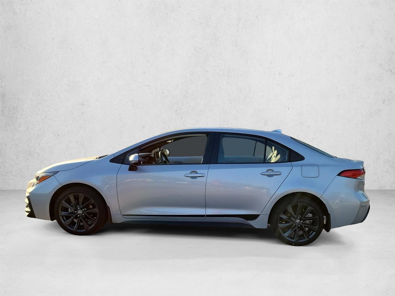 2026 Toyota Corolla SE - Photo 7
