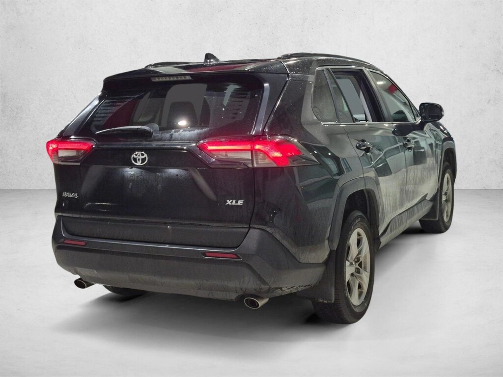 Used 2025 Toyota RAV4 XLE SUV