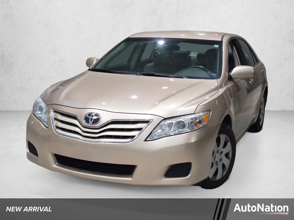 Used 2010 Toyota Camry XLE Sedan