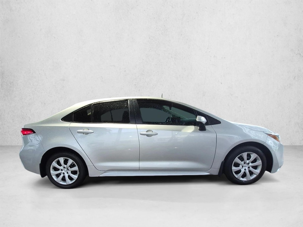 Used 2025 Toyota Corolla LE Sedan