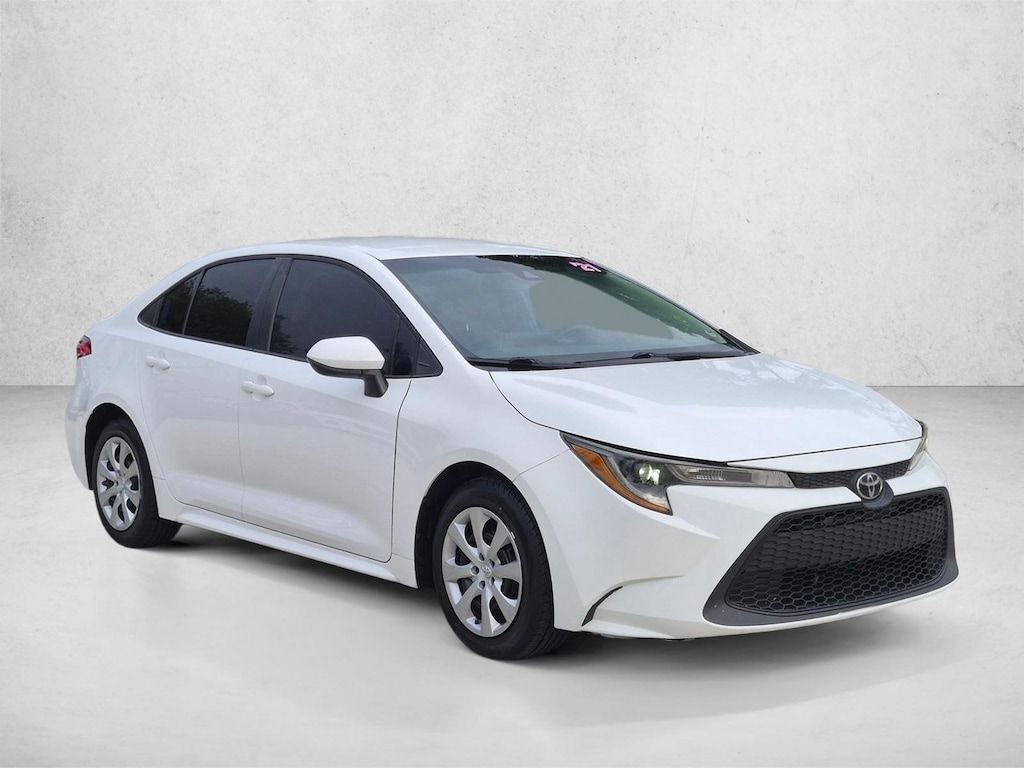 Used 2021 Toyota Corolla LE Sedan
