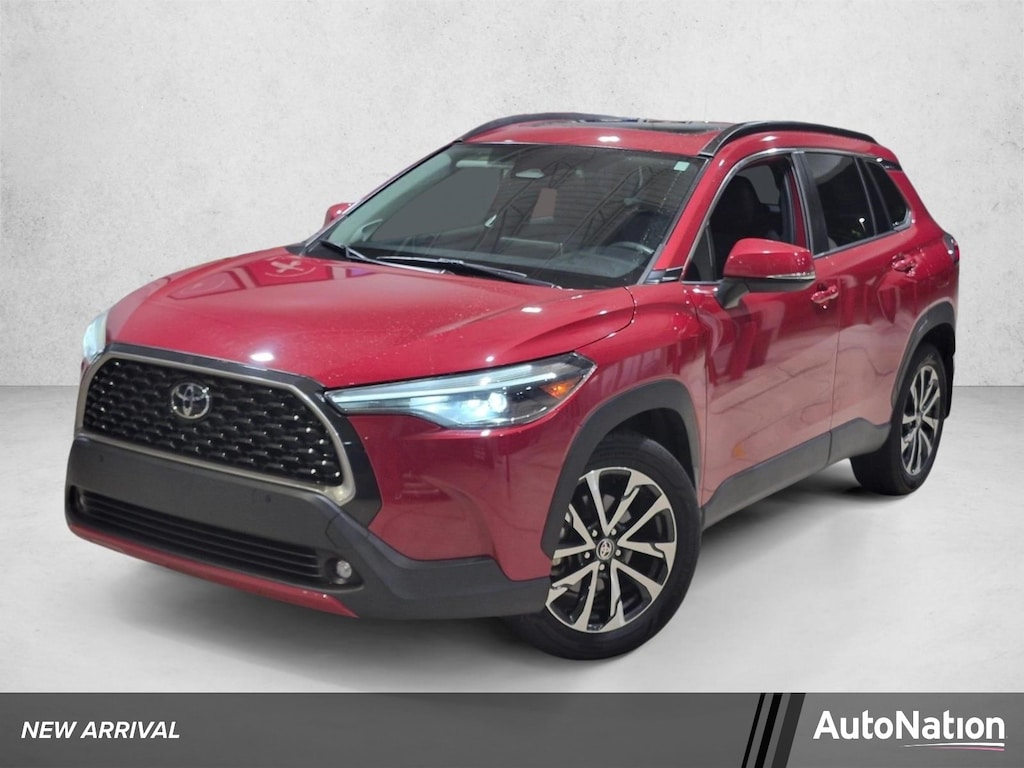 Used 2023 Toyota Corolla Cross XLE SUV